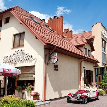 Hotel Magnolia Sitkowka-Nowiny Ngoại thất bức ảnh