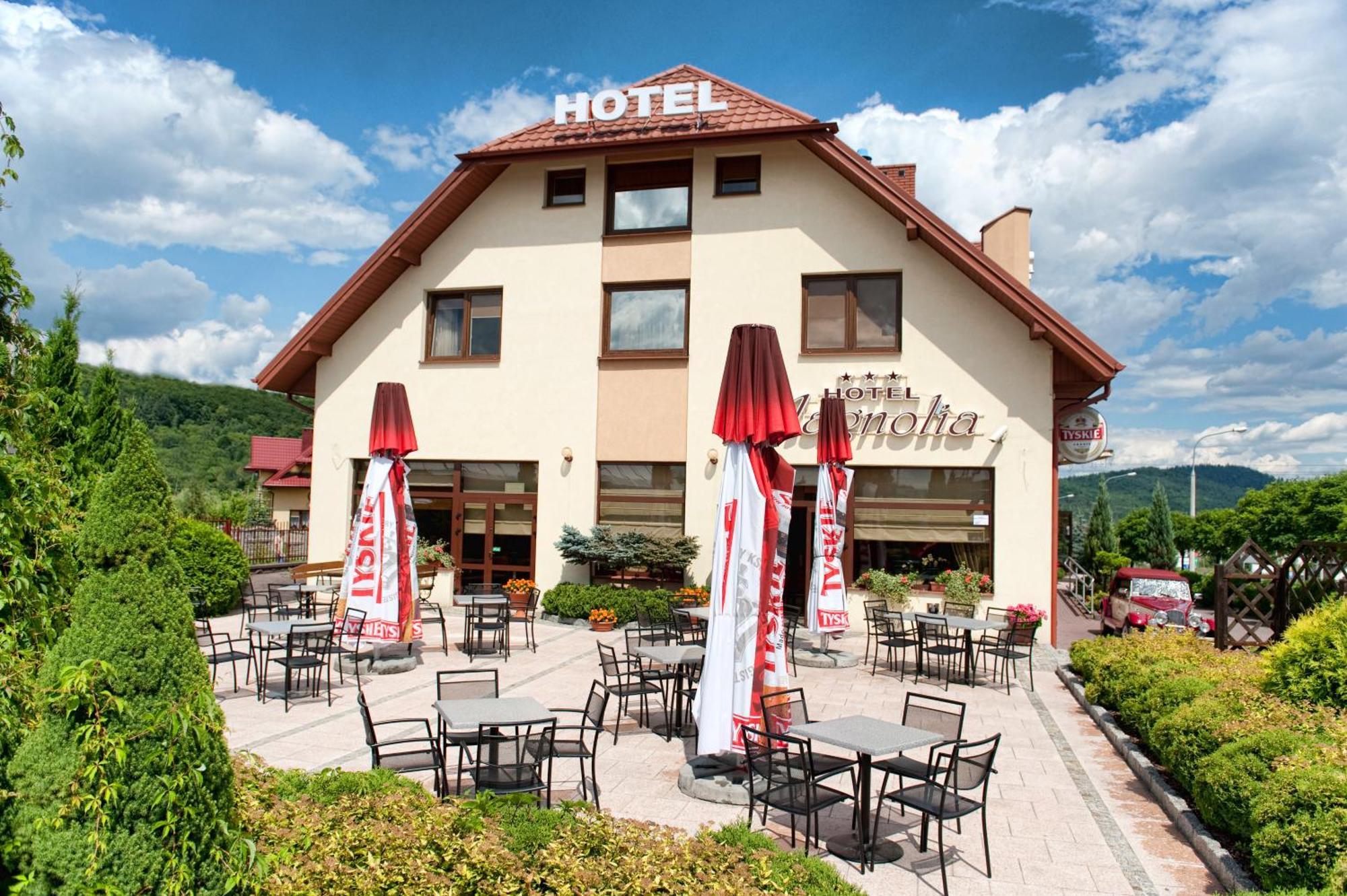 Hotel Magnolia Sitkowka-Nowiny Ngoại thất bức ảnh